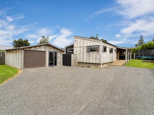 81 Moana Street, Otaki Beach