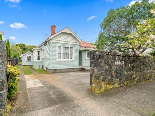 11A Arcadia Road, Epsom