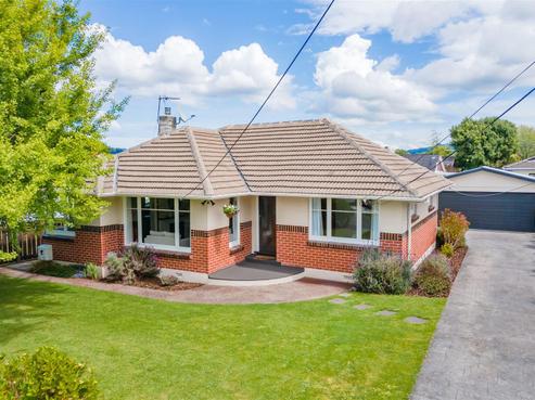 19 Charles Street, Clouston Park