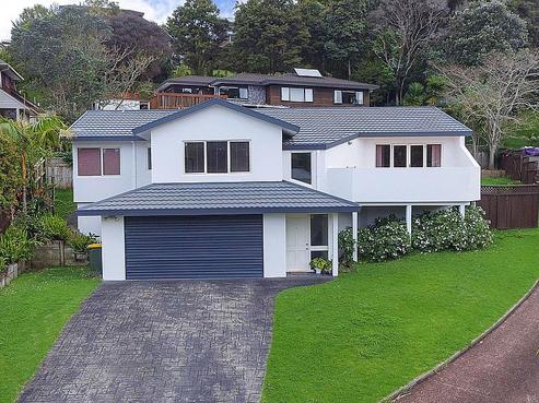 13 Dee Place, Torbay