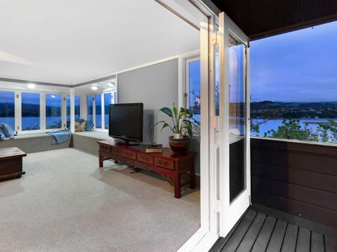 5/52 Penryn Drive, Mana
