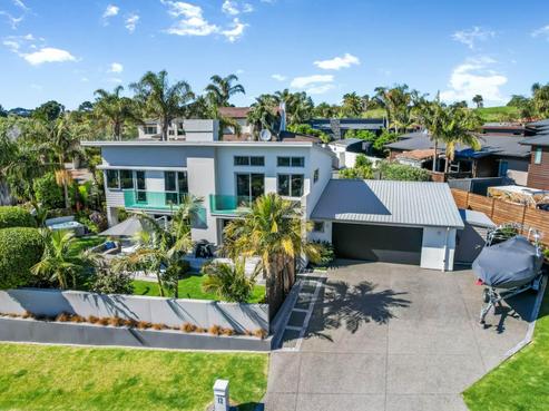 12 Tui Brae, Beachlands