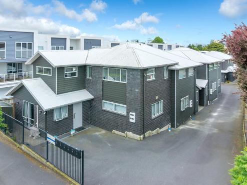 1/2 Palmerston Street, Hamilton Central