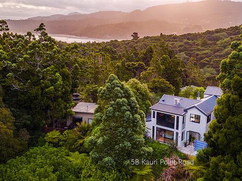 58 Kauri Point Road, Laingholm