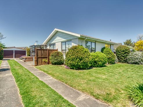 27 Millstream Drive, Lincoln