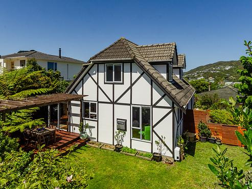 52 Percy Dyett Drive, Karori