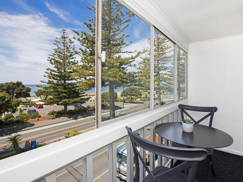 245 Marine Parade, Napier South