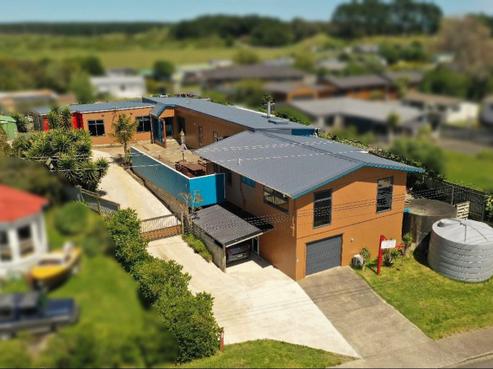 571 Waitarere Beach Road, Waitarere Beach