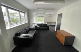 Terrace Penthouse - Great Outlook / Space - 85m²