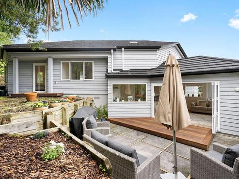 86 Pemberton Avenue, Bayview
