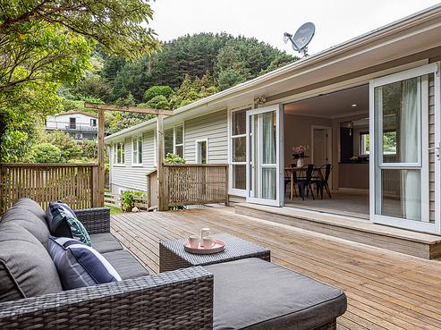171 Parkvale Road, Karori