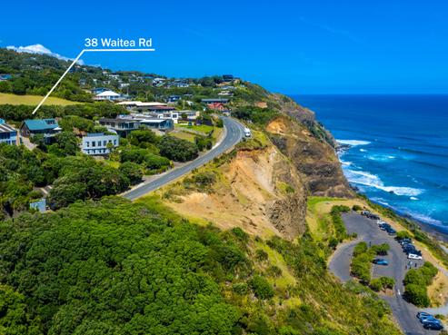 38 Waitea Road, Muriwai