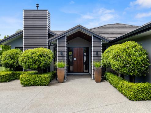 10 Kinnaird Place, Huntington
