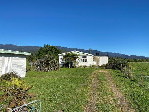 182 Long Plain Road, Takaka