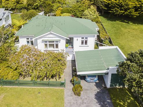 24 Kano Street, Karori