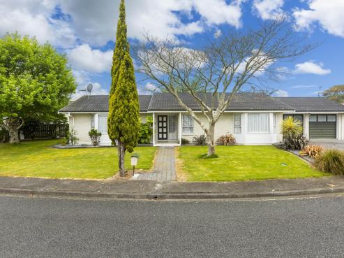 4 Roband Crescent, Brown Owl