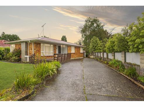 35 Frederick Drive, Dinsdale