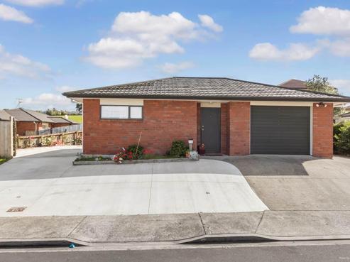 14 Scowns Way, Glendene