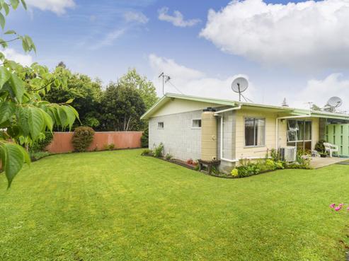 16D Signal Street, Marton