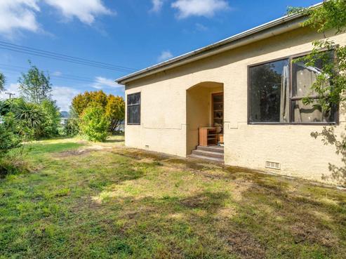 275 Main Street, Mataura