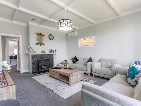 1/6 Kelvin Road, Papakura