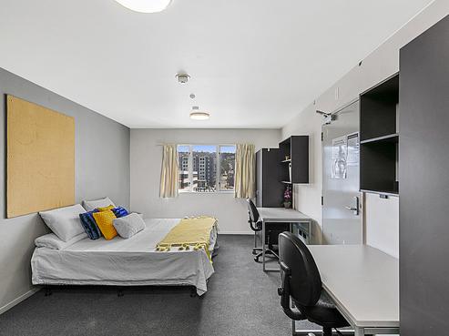 510/12 Martin Square, Te Aro