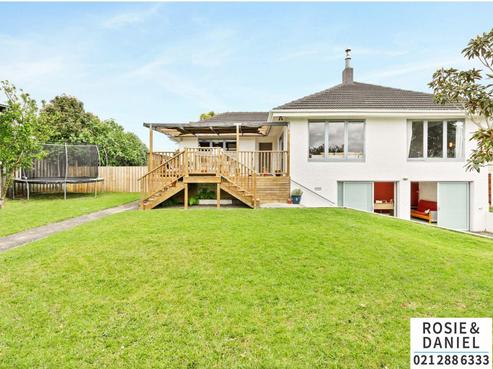 10 Murray Road, Te Atatu Peninsula