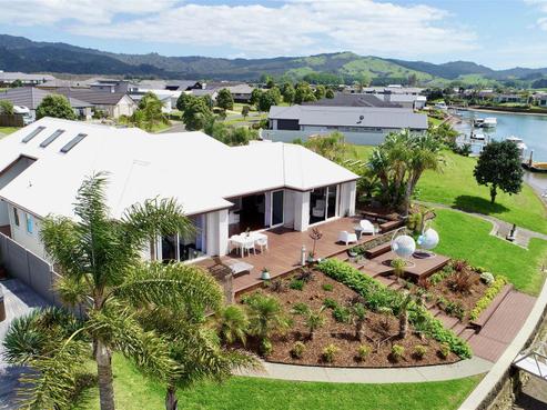 25 Leeward Drive, Whitianga