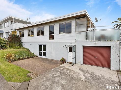 2/13 Penning Road, Milford