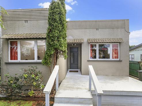 1/1103 Great North Road, Point Chevalier