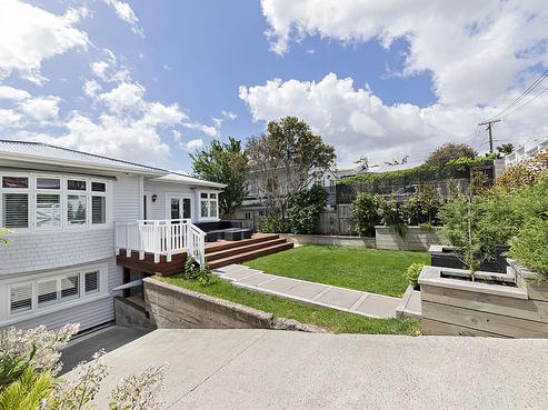 10 Sunny Brae Crescent, Westmere