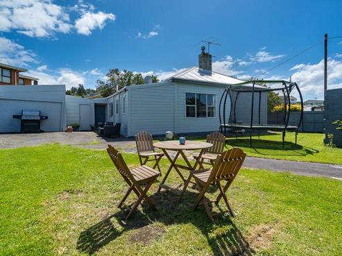4 Ashmore Street, Halfway Bush