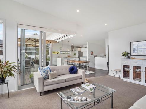 42A The Esplanade, Eastern Beach