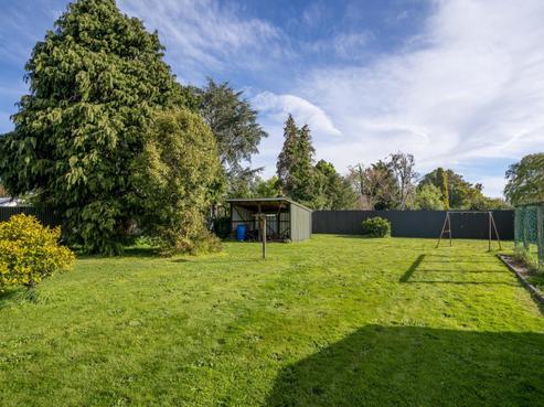 66 Park Road, Carterton