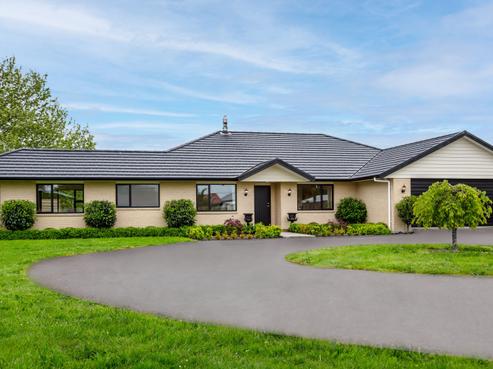 13 Paterson Street, Pahiatua