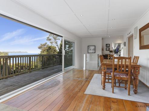 19 Wood Bay Road, Titirangi
