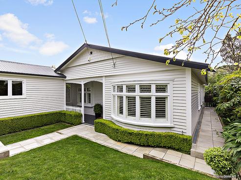 134 Messines Road, Karori