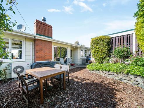 106 Centennial Avenue, Helensburgh