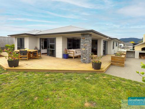 38 San Priamo Place, Paraparaumu Beach