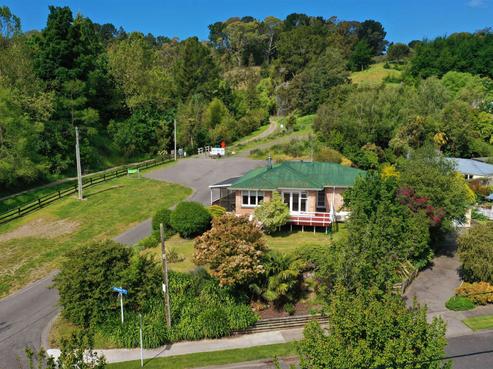 16 Glenpark Place, Havelock North