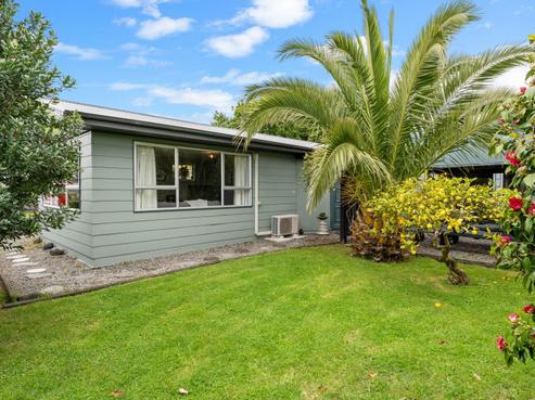 46 Menin Road, Raumati South