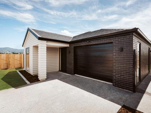 10 Opou Road, Titirangi