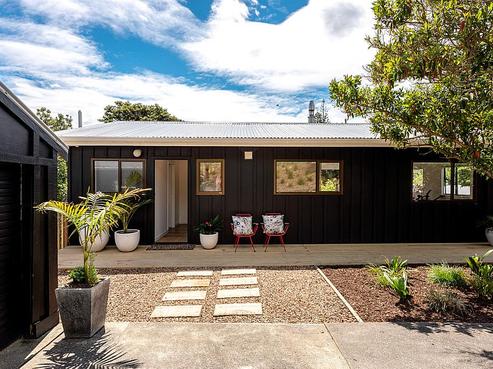 38 Junction Road, Oneroa