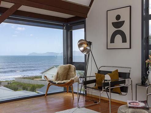 62 The Parade, Paekakariki