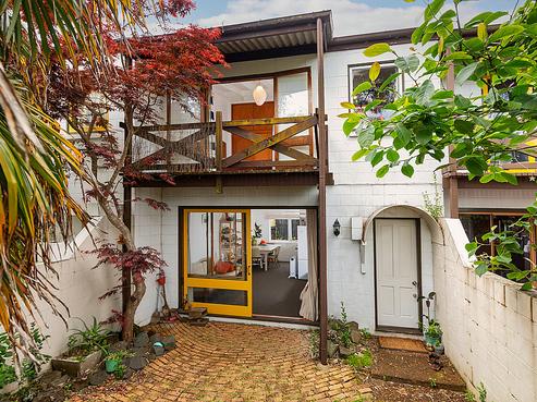 7/14 Fowlds Avenue, Sandringham