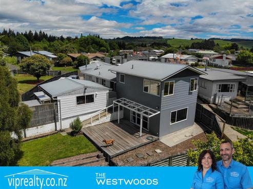 16 Deborah Place, Mangakakahi