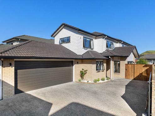 4 Singleton Avenue, Stonefields