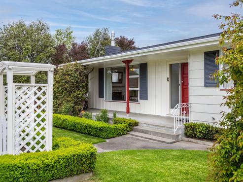 35 Manuka Street, Masterton