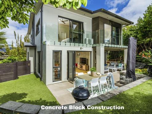 2/304 Beach Road, Campbells Bay