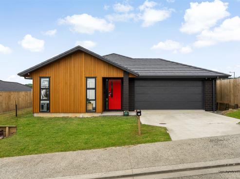 37 Urumaraki Avenue, Helensville
